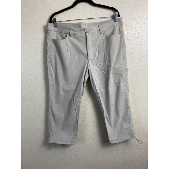 Eddie Bauer Capri Pants Women size 14 Nylon Spandex Hiking Performance Cream - Picture 1 of 16